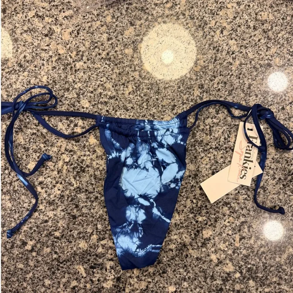 Frankies Bikinis Blue & White Tie-Dye Tie-Side Bottoms - Large